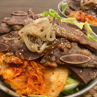🥩烤肉店的味道｜快手韩式牛仔骨+拌生菜...