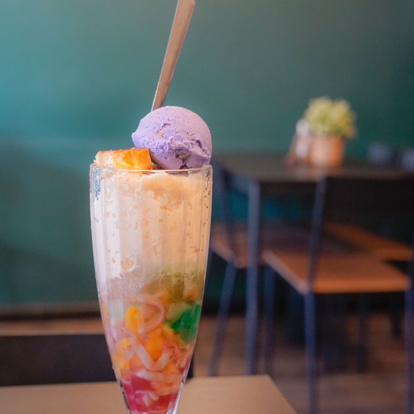 Halo Halo