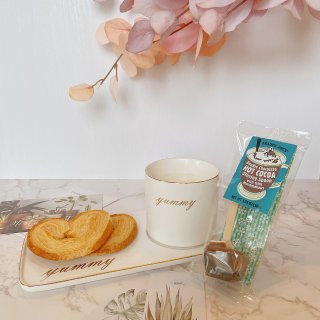 今日下午茶｜蝴蝶餅 & 可可牛奶...