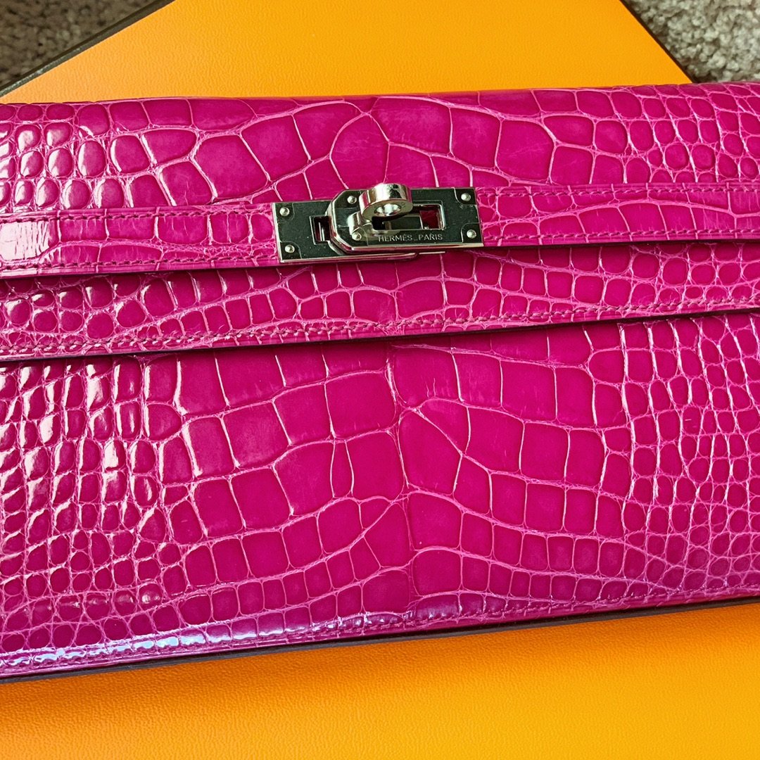 爱马仕鳄鱼皮Kelly钱包| 社区时尚精选