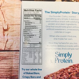 Simply protein 能量棒...