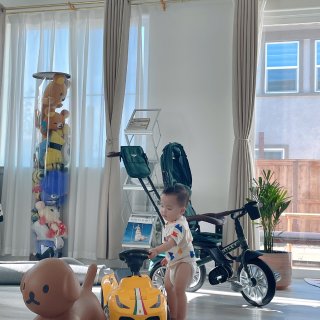 宝宝15个月啦｜终于把宾利脚踏车组装好了...