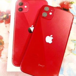 高颜值的红色 i phone 11...