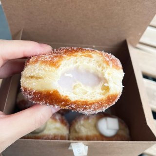 西雅图最出名的甜甜圈｜The flour...