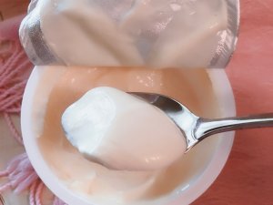 清新健康、低糖低脂的Chobani greek yogurt