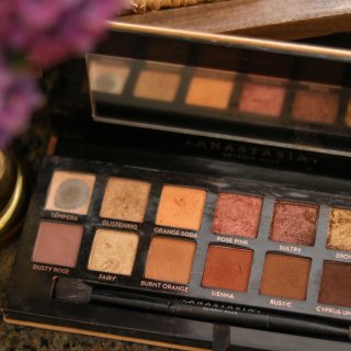 Soft Glam Eyeshadow Palette - Anastasia Beverly Hills | Sephora