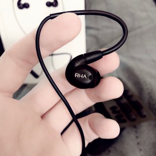 真香：小众耳机品牌RHA...