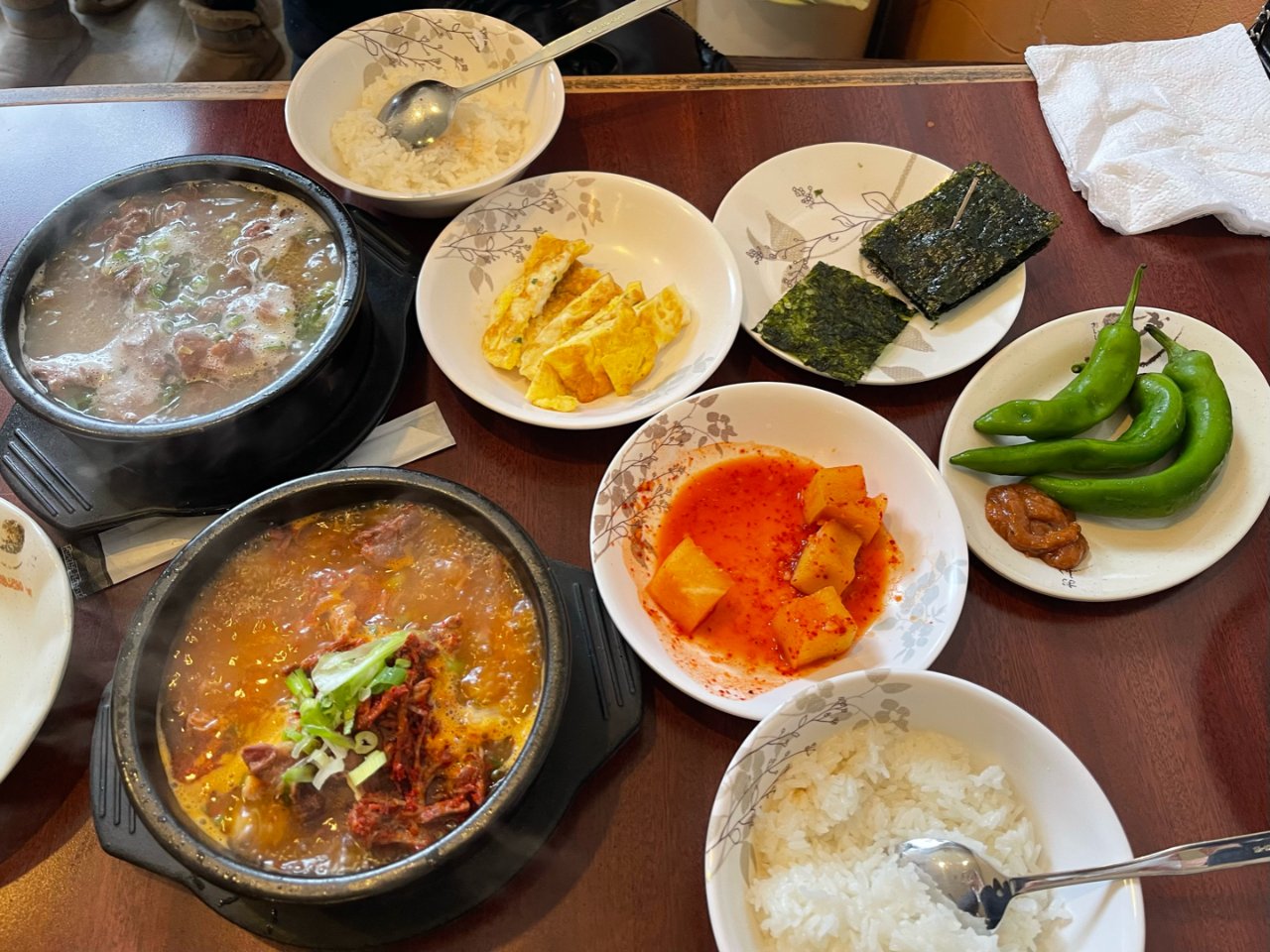 韩餐：牛骨汤