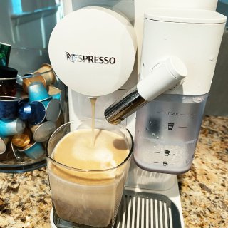 Nespresso,胶囊咖啡机