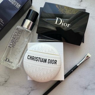 Dior-禁欲色系彩妆开箱...