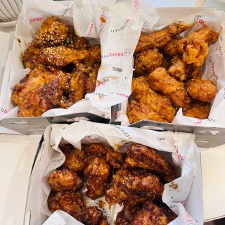 韩国街炸鸡店BBQ chicken ...