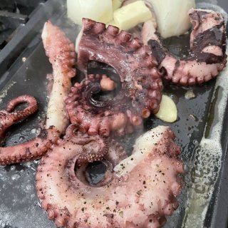 家烤铁板章鱼🐙｜10分钟搞定超好吃的章鱼...