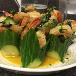 Avocado sour cream shrimp