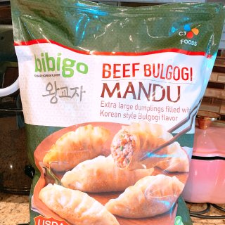 韩国人把饺子叫成Mandu ~馒头...