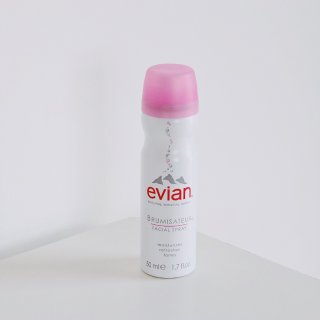 无限回购的 Evian依云 水喷雾💧...