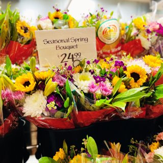💐Whole foods美丽的鲜切花和花...