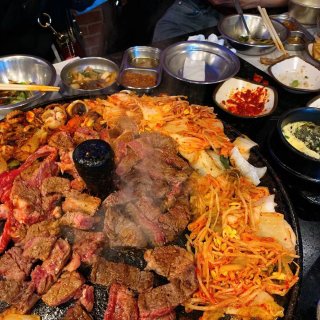 南湾爆赞的韩国烤肉🥩牛小肠🥳...