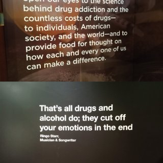 休斯顿健康博物馆毒品的代价和后果展览...