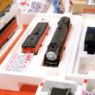 格林伯格“火车与玩具展”...