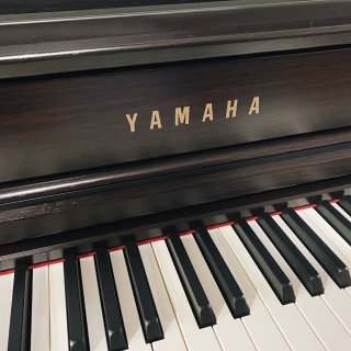 Yamaha Clavinova 735