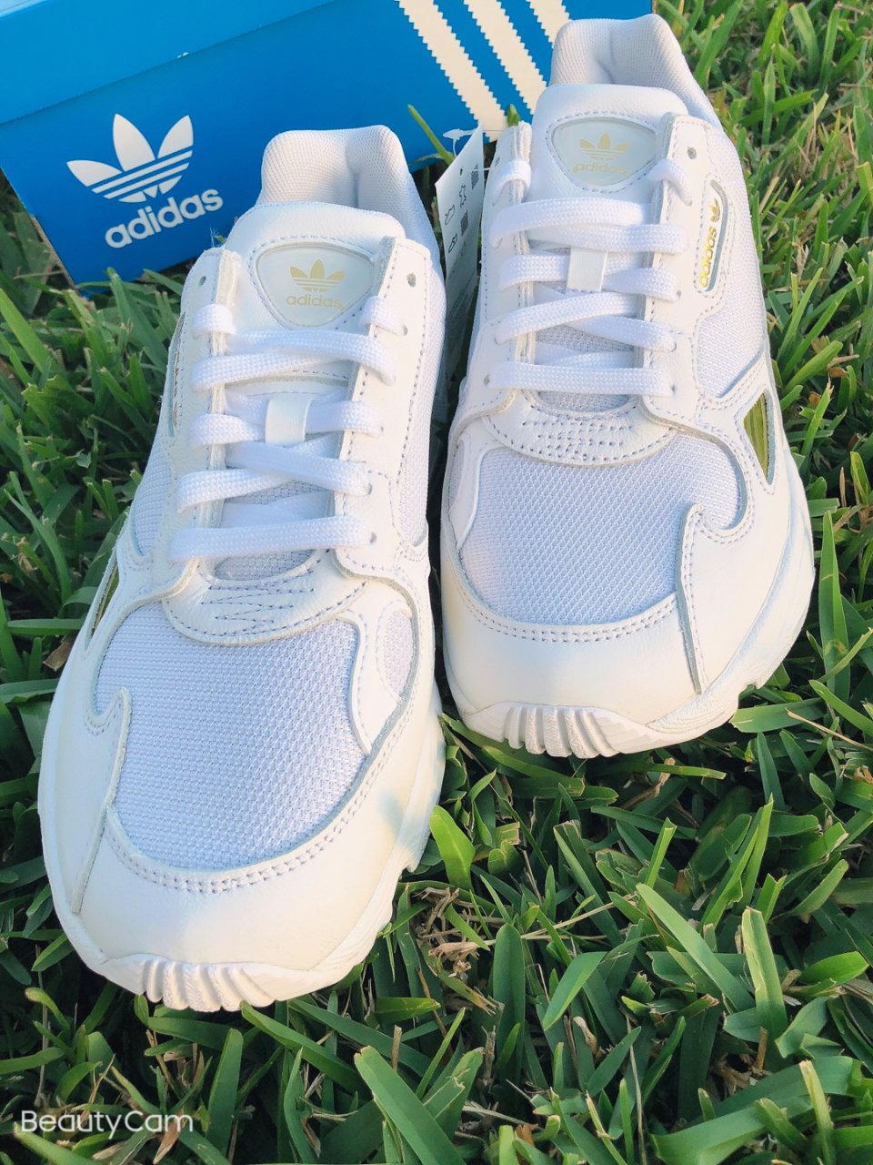 adidas 阿迪达斯