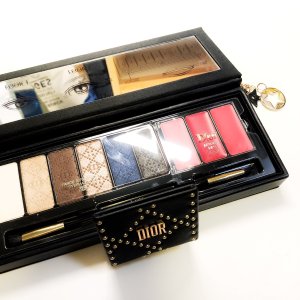 Dior圣诞眼影唇彩盘🔮你要62刀的卡包还是85刀的钱包