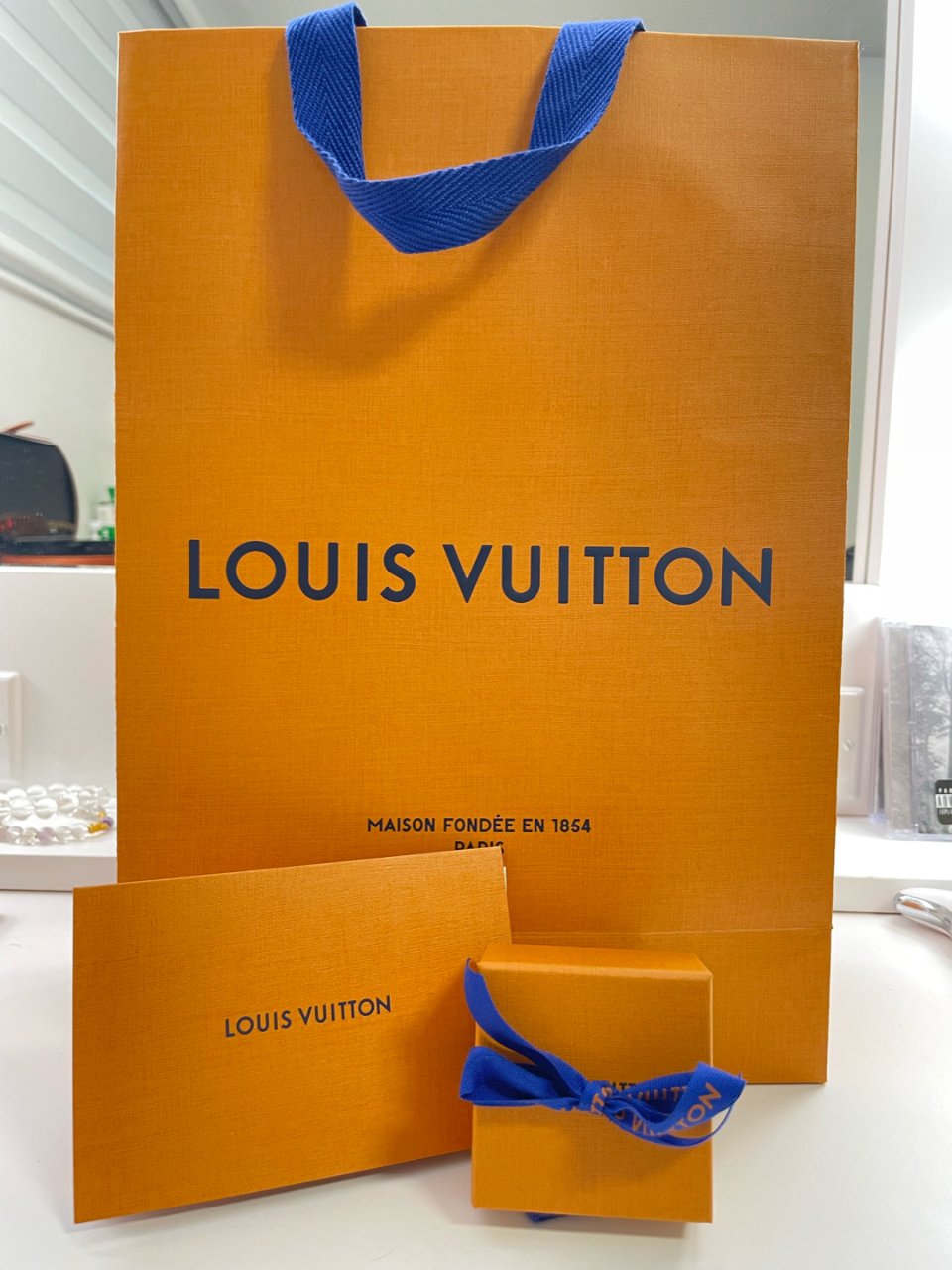 Louis Vuitton 路易·威登
