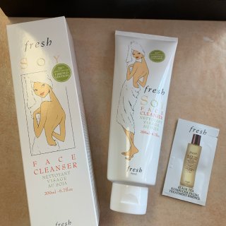 Fresh soy face cleanser