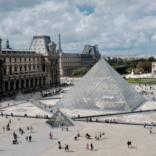 Place du Louvre