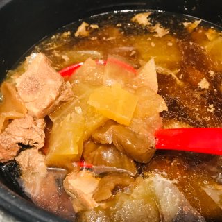 秋季小鲜肉—炖一锅冬瓜酱萝卜排骨汤...