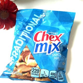 八月亚马逊零食盒子开箱/Chex mix...