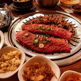 圣地亚哥🇰🇷超正宗韩国拌饭🥘➕烤肉🥩...