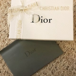 Dior买一送四