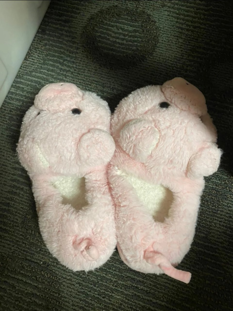 PINK 3 🍃 粉色小猪猪拖鞋...