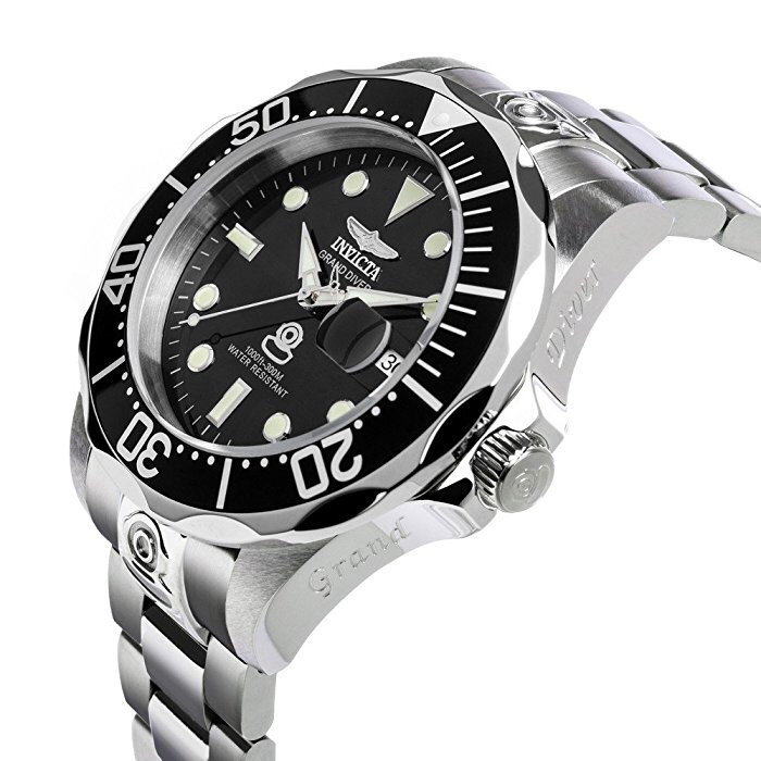 Amazon.com: Invicta Men's 3044 Stainless Steel Grand Diver Automatic Watch: Invicta: Watches男士手表