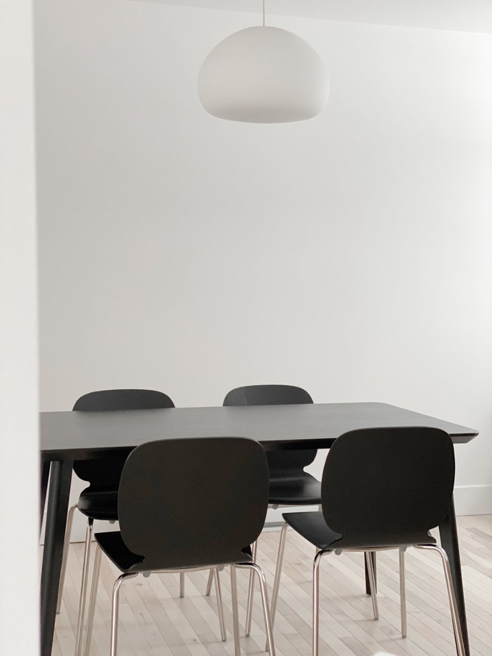 SVENBERTIL Chair - black/Broringe chrome plated - IKEA,LISABO Table, black, 551/8x303/4