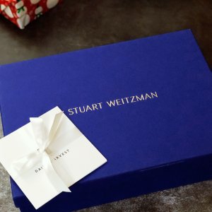一波三折的Stuart Weitzman