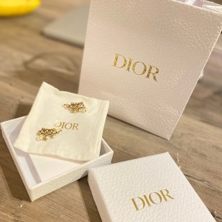 Dior珍珠耳钉｜闭眼入...