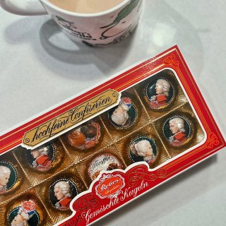 来自奥地利的巧克力🍫...