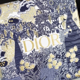 Dior 老花限量氣垫💙就是要拿來收藏的...