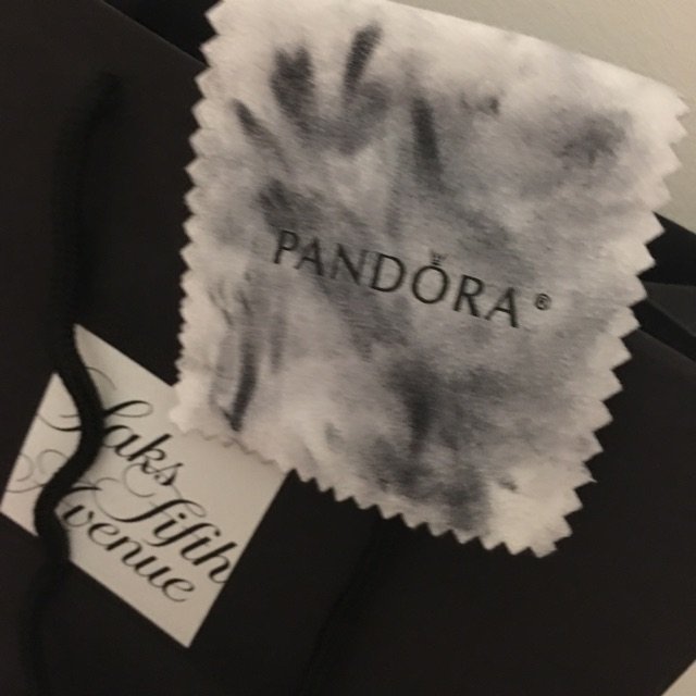 Pandora 潘多拉