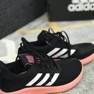 Adidas 阿迪达斯