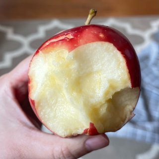 在美国吃过最甜的苹果🍎...