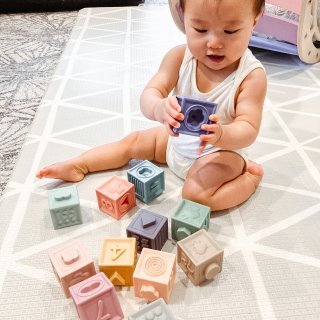 多功能矽膠積木👶讓寶寶在玩中學習...