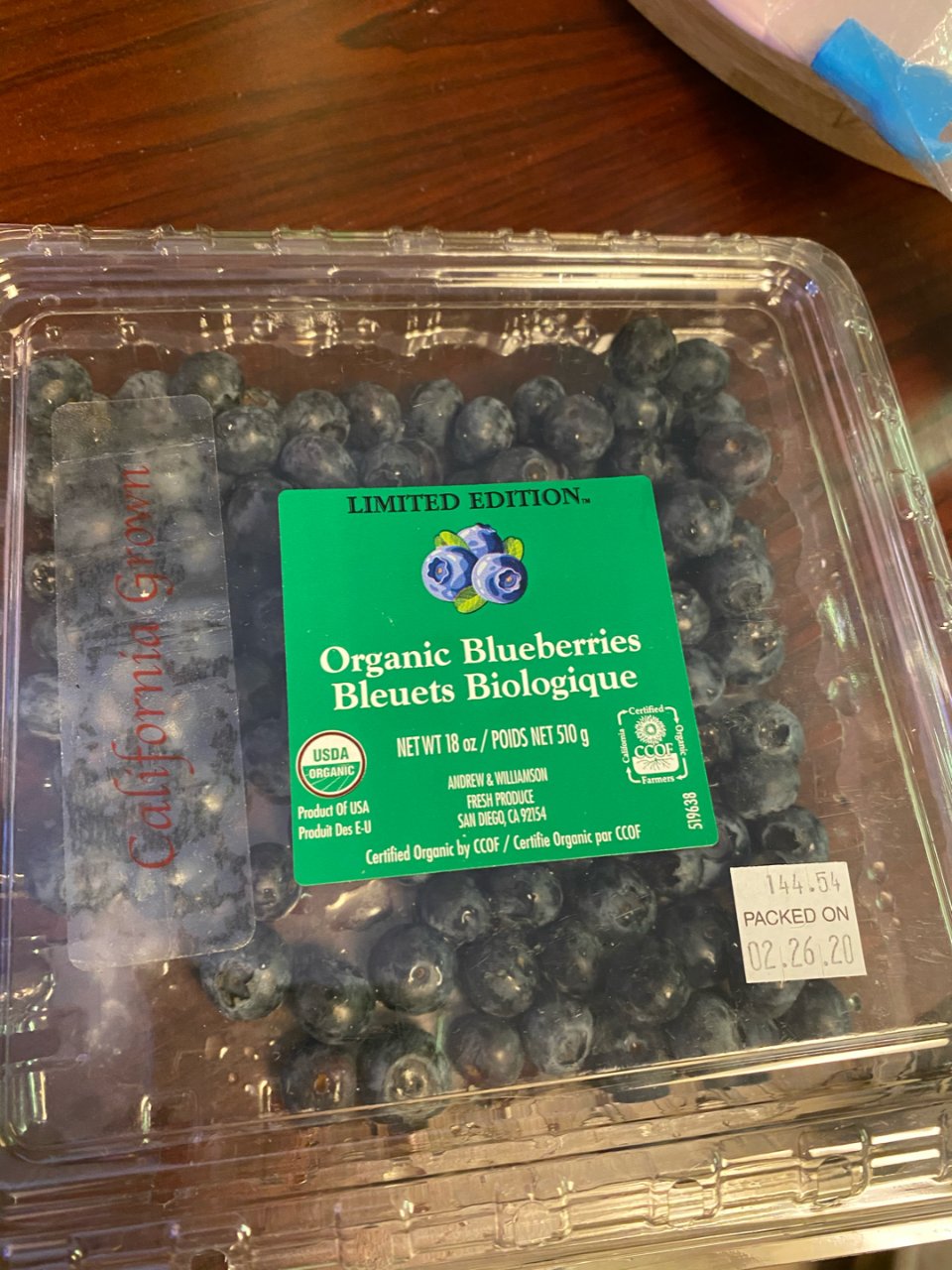 最近costco这个牌子的蓝莓特别好吃！...