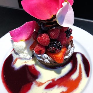 圣地亚哥日常·蛋糕🍰樱花🌸和美食🍣🥩...