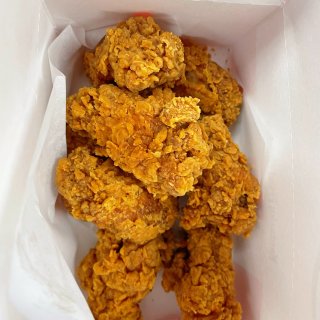 KFC新品试吃❗️香辣鸡翅？...