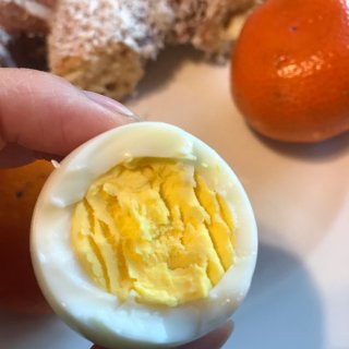 Consider 鸡蛋