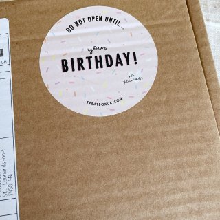 神秘的生日盒子！...