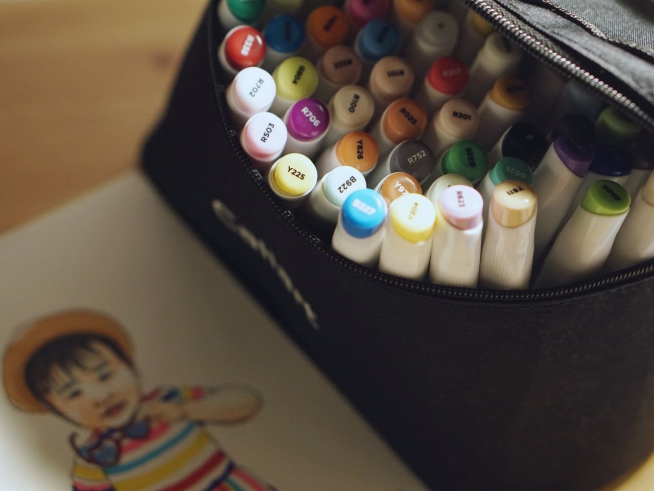 Caliart 100 Colors Artist Alcohol Based Markers Dual